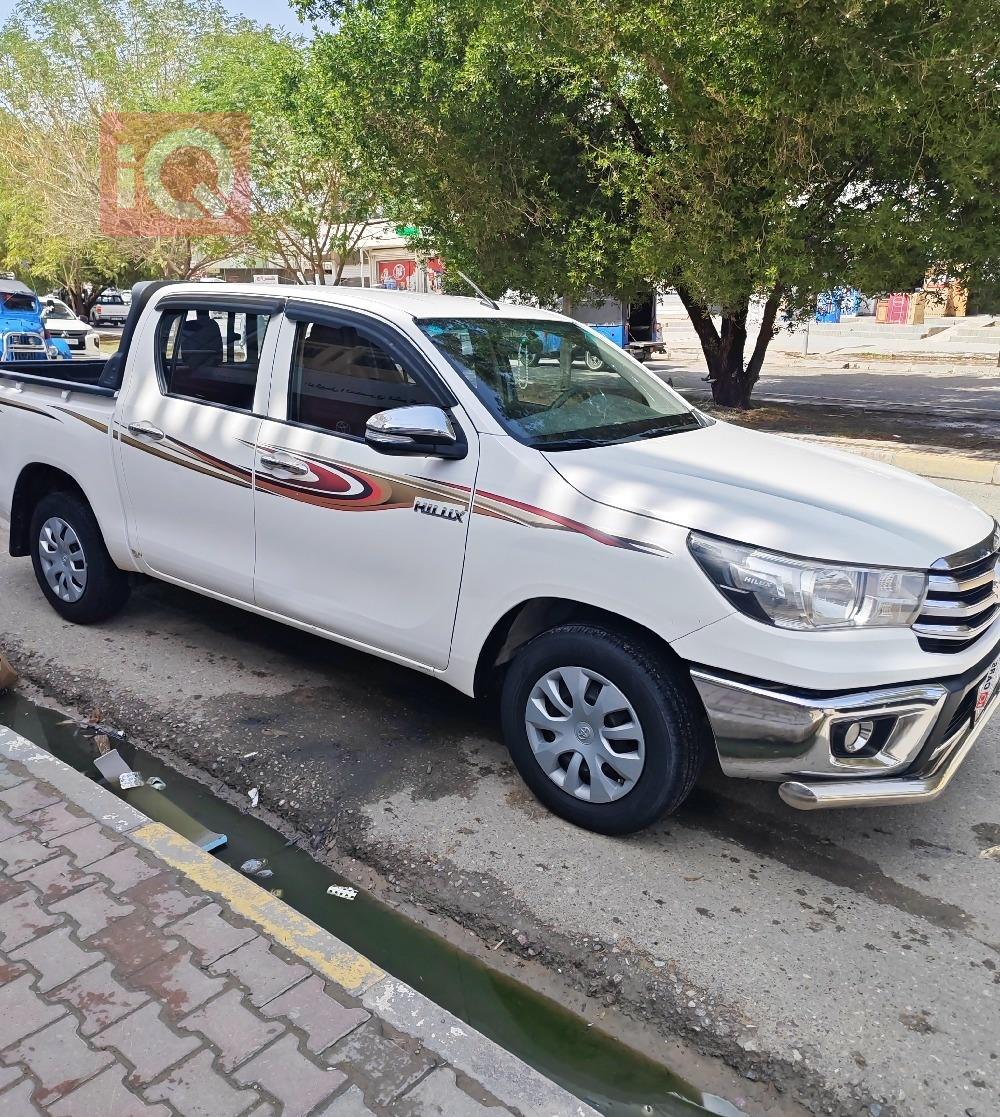 تويوتا هايلوكس